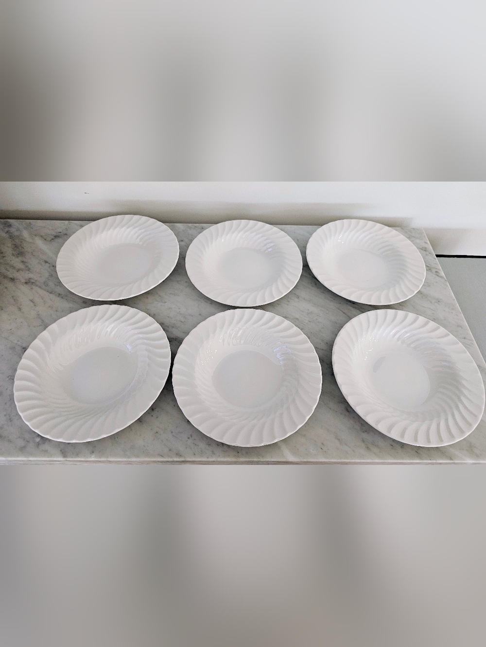 Johnson Bros England White Swirl Rim Soup Bowls Set of 6 Vintage - Picture 2 of 5